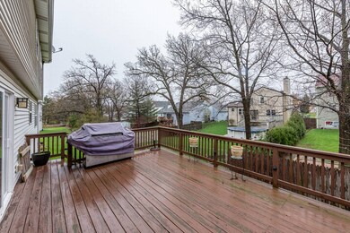 2717 Alan Ct, Waukegan, IL 60085 - photo 4