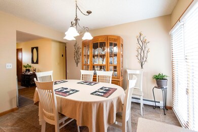 Dining_1