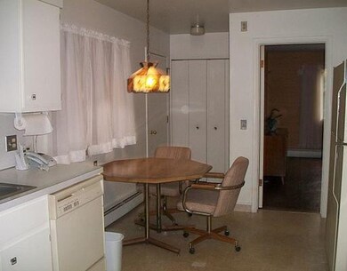 1751 Westridge Rd, Ann Arbor, MI 48105 - photo 3