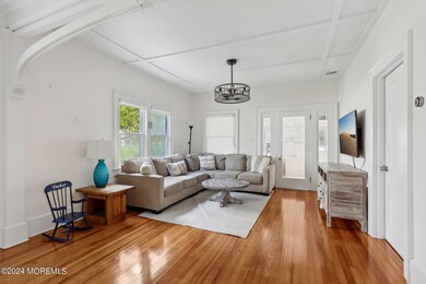13th Ave-003