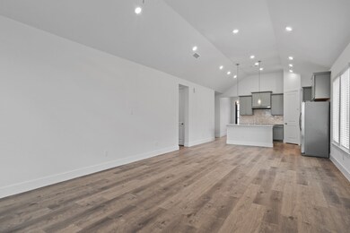 205 Sandhill Grove Trail, Waller, TX 77484 - photo 6