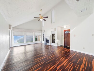 3623 Storm Creek Dr, Houston, TX 77088 - photo 4