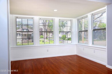 701 Engleman Ave, Schenectady, NY 12302 - photo 7