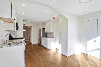 68 Lincoln Rd unit 1, Newton, MA 02458 - photo 3