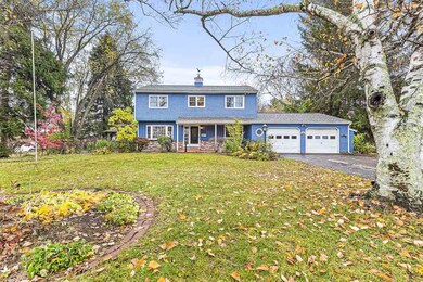 11 William Cir, Stratham, NH 03885 - photo 2