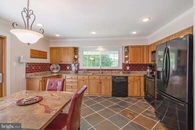 26809 Haines Rd, Clarksburg, MD 20871 - photo 5