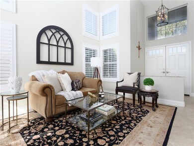 27457 Bridgewater Dr, Valencia, CA 91354 - photo 5