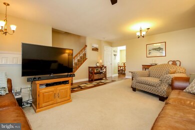 3154 Antrim Cir, Dumfries, VA 22026 - photo 5