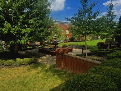 960 Village Green Ave, Lexington, KY 40509 - photo 3