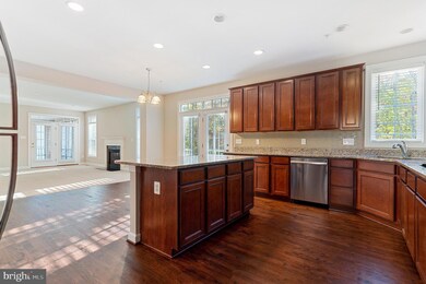 15503 Sir Edwards Dr, Upper Marlboro, MD 20772 - photo 6