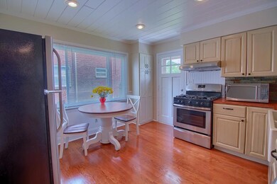 Kitchen 5