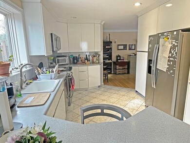 21 Hamlet St, Newton Center, MA 02459 - photo 4