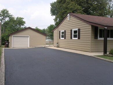 4460 180th St, Country Club Hills, IL 60478 - photo 2