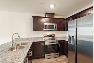 2813 Riverside Gold Ct, North Las Vegas, NV 89086 - photo 4