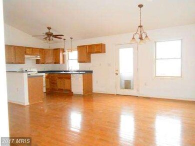 376 Bragg Dr, Front Royal, VA 22630 - photo 6