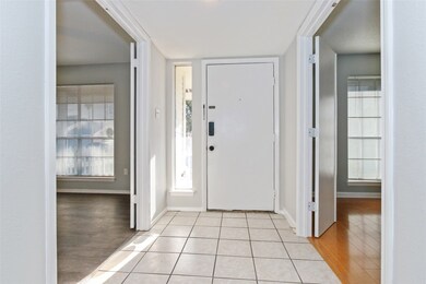 6706 Vickie Springs Ln, Houston, TX 77086 - photo 4