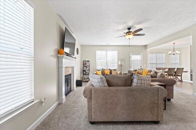 06-Living Room