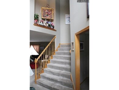 Cascading staircase and Show Nook... stunning feat