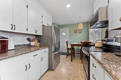 7 Brookview Ln, Farmingdale, ME 04344 - photo 6