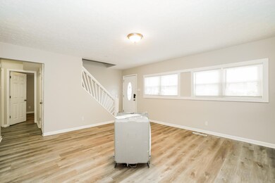 4728 E Livingston Ave, Columbus, OH 43227 - photo 4