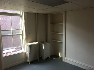 29 2nd Ave unit 2D, Albany, NY 12202 - photo 2