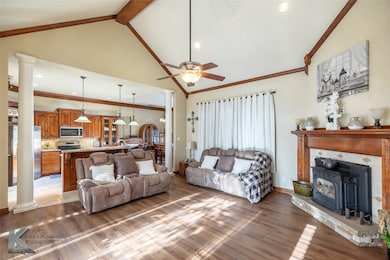 266 Peach Blossom Dr, Abilene, TX 79602 - photo 7