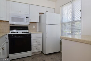 1904B Ralston Dr unit 1904B, Mount Laurel, NJ 08054 - photo 3