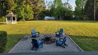 2433 Olive Chapel Rd, Apex, NC 27502 - photo 3