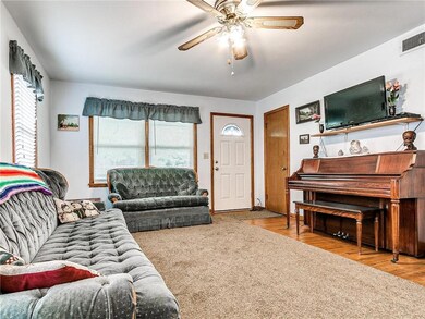 1500 N Center Ave, Shawnee, OK 74804 - photo 6