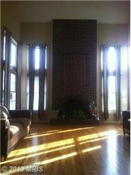 16509 Harbour Town Dr, Silver Spring, MD 20905 - photo 4