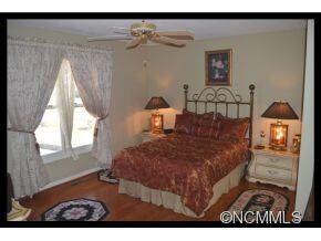 64 Forest Lake Dr, Asheville, NC 28803 - photo 7