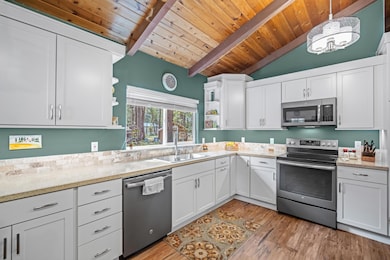 16167 Mountain Goat Kitchen Recolor-03