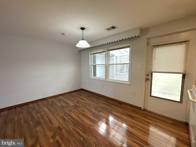 1327 Mantle St, Parkville, MD 21234 - photo 3