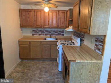 1305 Harshaw Rd, Brookhaven, PA 19015 - photo 4