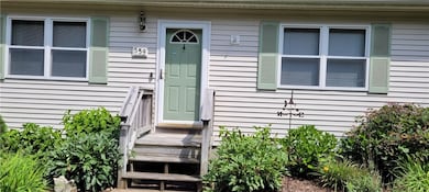 559 Middlebridge Rd, Wakefield, RI 02879 - photo 3