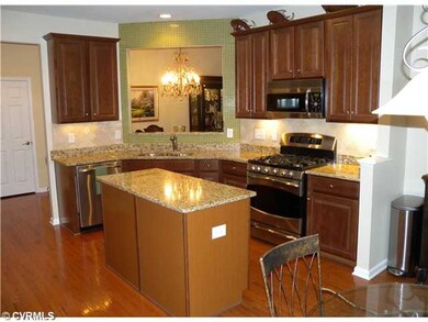 Kitchen - Upgraded stainless appliances, includes 