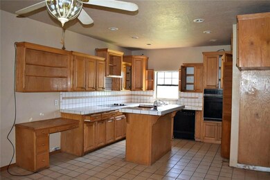 3664 E Elk Ave, Duncan, OK 73533 - photo 4