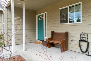 2126 SW Pumice Ave, Redmond, OR 97756 - photo 3