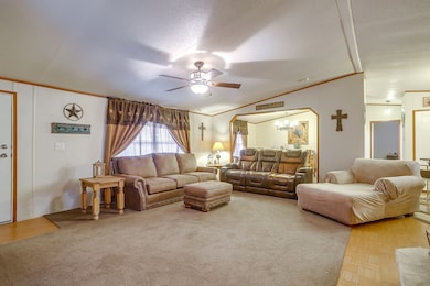 122 Blue Moon Ct, Springtown, TX 76082 - photo 6