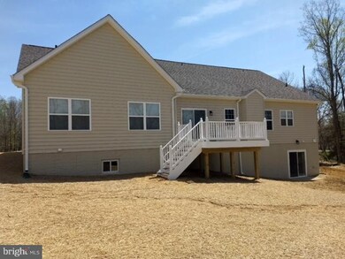 7257 Filly Ct, Hughesville, MD 20637 - photo 3