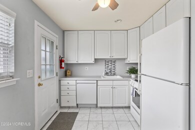 12 Laurel Place, Eatontown, NJ 07724 - photo 3