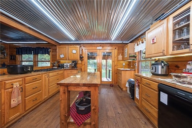 209 Channing Ln, Fenelton, PA 16034 - photo 3