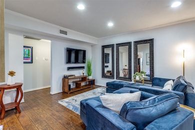 Vinyl wood floor