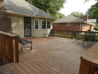 Spacious deck that is perfect for entertaining or 