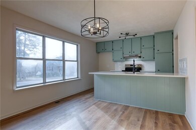 8936 Western Pines Dr, Douglasville, GA 30134 - photo 6