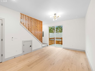 5213 SW Vacuna St, Portland, OR 97219 - photo 3