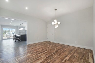 Dining Room can accommodate large gatherings