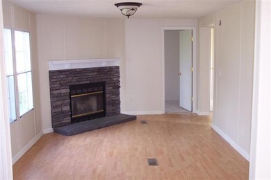 590 Hendrixson Dr, Manchester, TN 37355 - photo 6