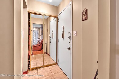 03-FOYER