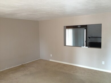 5951SlvaneLivingRoom